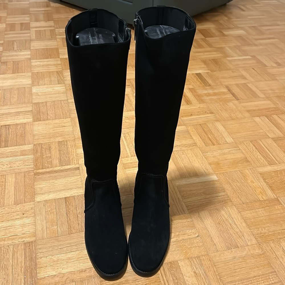 Aquatalia Black Heeled Boots